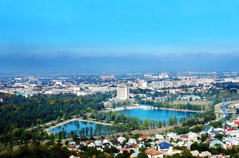 Время в нальчике. Республика Кабардино-Балкария Нальчик. Северный Кавказ город Нальчик. Кабардино-Балкария столица Нальчик. Столица КБР Нальчик.